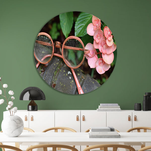 Bril met dauwdruppels en bloemen aluminium muurcirkel