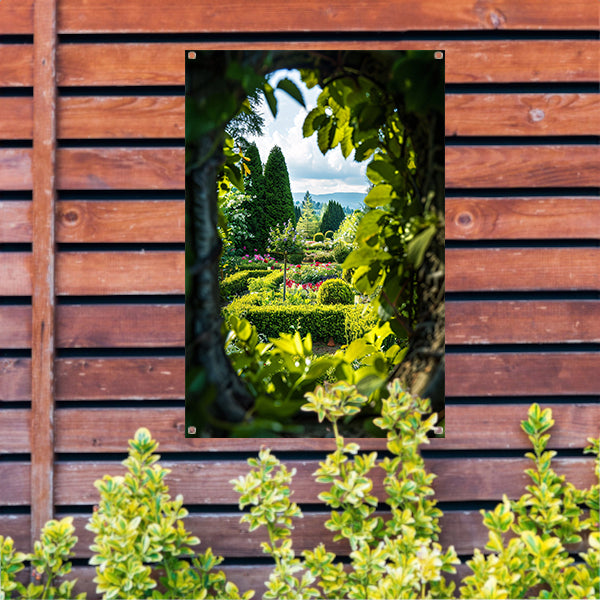 Geheime tuin met kleurrijke bloemen tuinposter