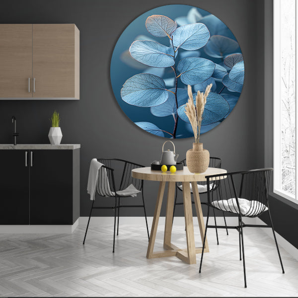 Blauwe eucalyptusbladeren in minimalistisch realisme forex muurcirkel