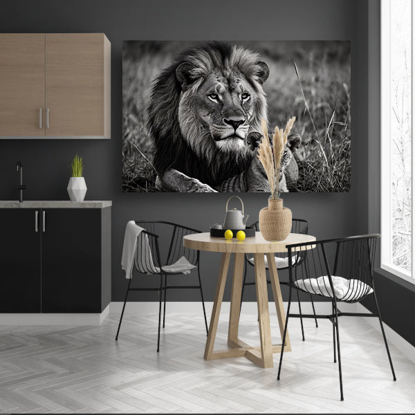 Majestueuze leeuwin met haar welp in zwart-wit poster