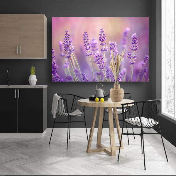 Betoverende lavendelvelden in zachte pasteltinten poster