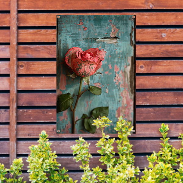Een Roze Roos Tegen Verweerd Hout tuinposter