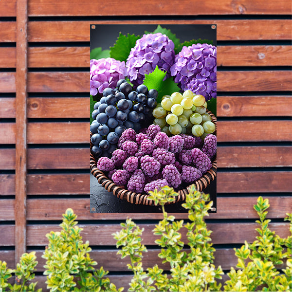Stilleven met Druiven, Bramen en Hortensias tuinposter