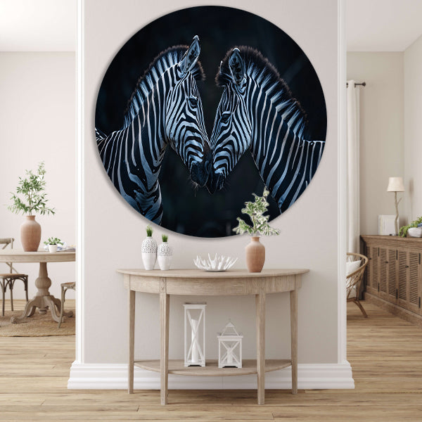 Twee zebra’s in donkere omgeving forex muurcirkel