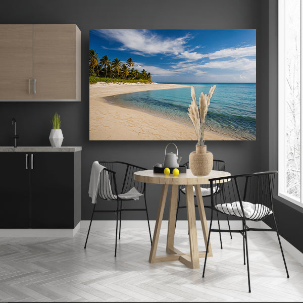 Tropisch strand met palmbomen en helder water canvas