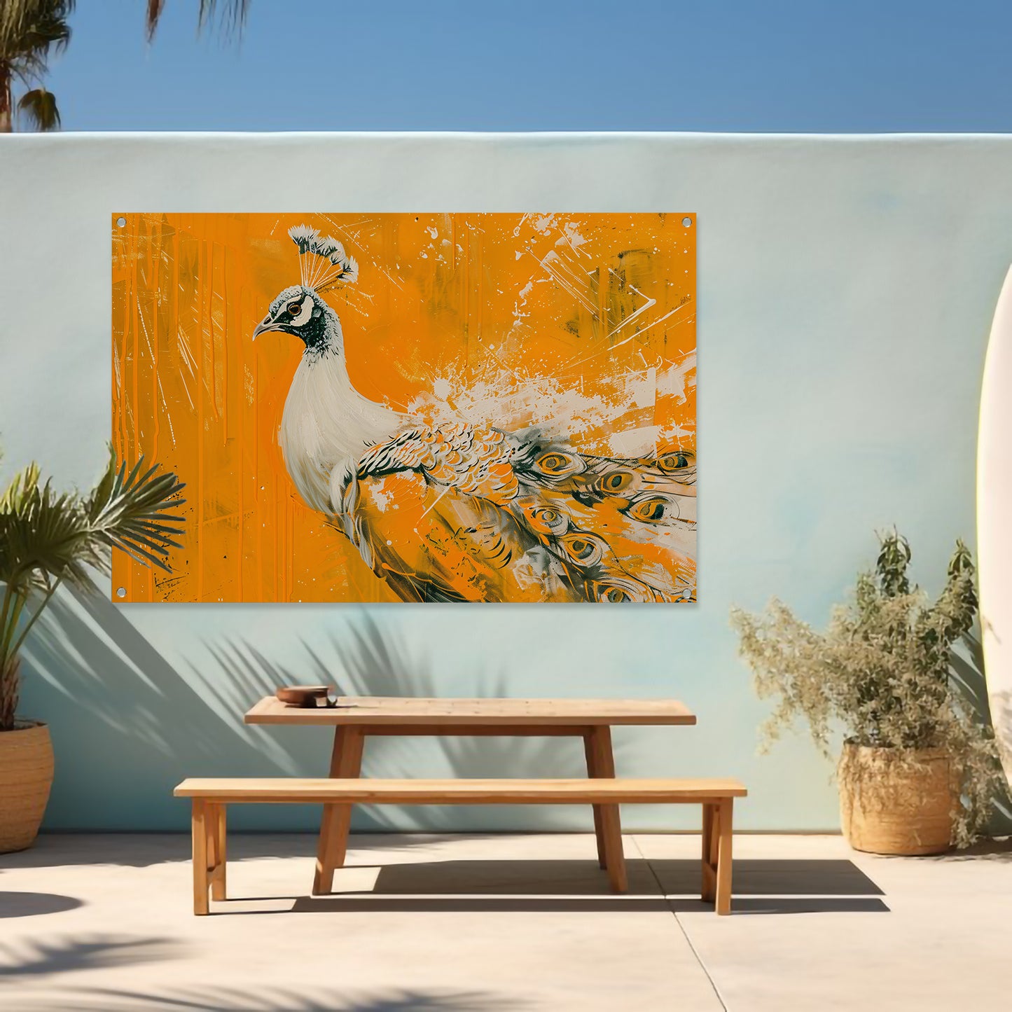 Dynamisch schilderij van een pauw in oranje tuinposter