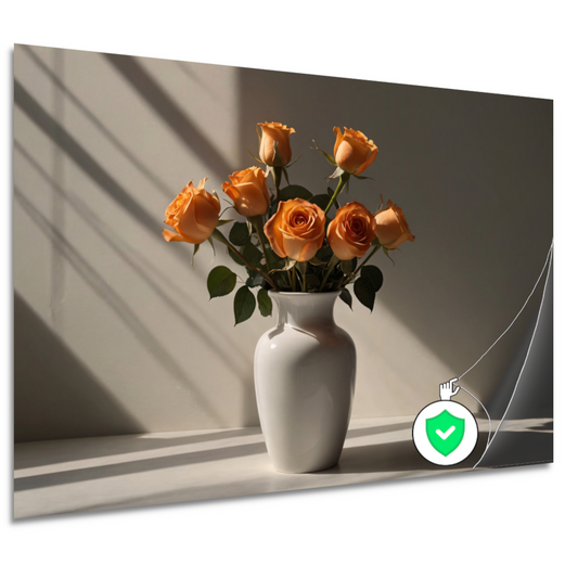 Elegante oranje rozen in witte vaas poster
