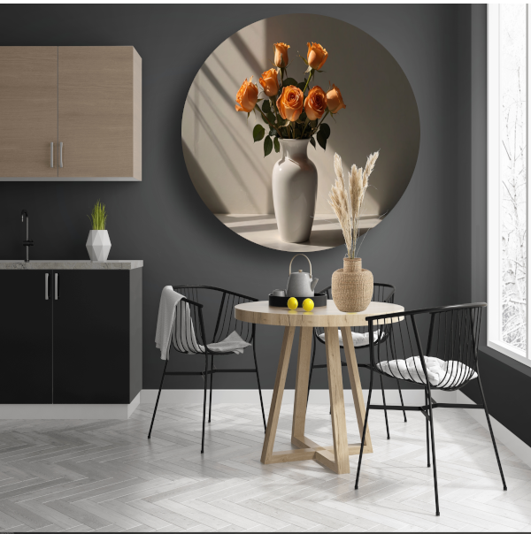 Elegante oranje rozen in witte vaas aluminium muurcirkel