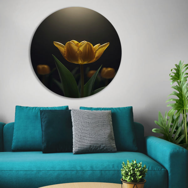 Gloeiende gele tulp in het donker forex muurcirkel