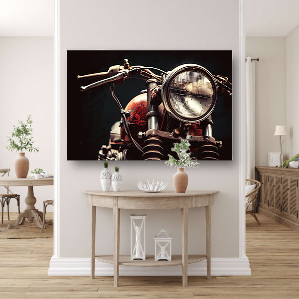 Klassieke motorfiets met koplamp in detail poster