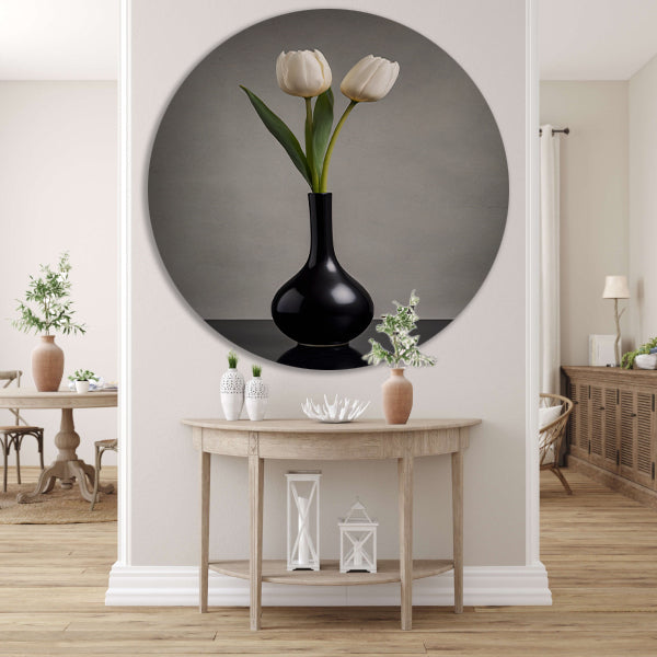 Minimalistische Witte Tulpen in Zwarte Vaas aluminium muurcirkel