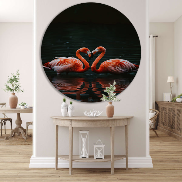 Twee felgekleurde flamingo’s in donkere water forex muurcirkel