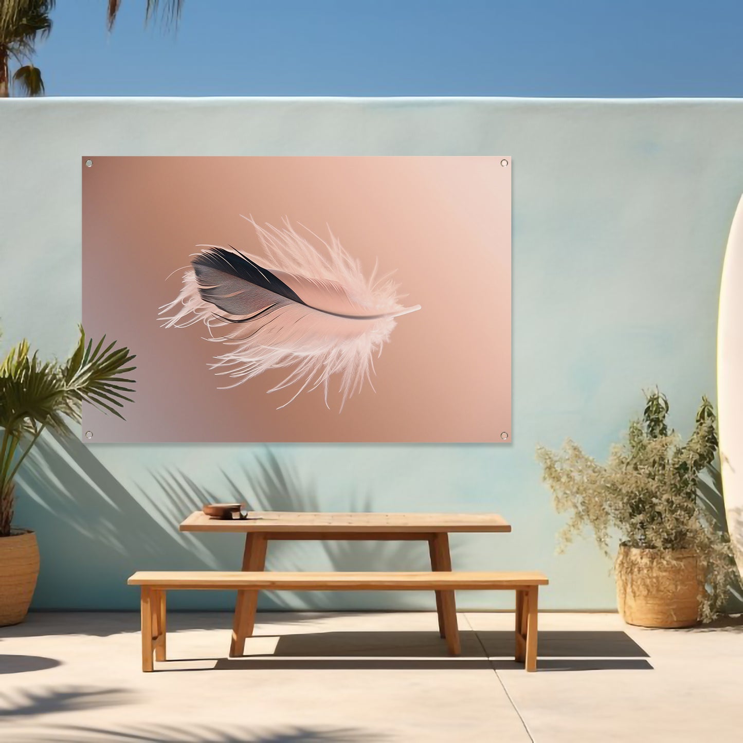 Minimalistische veer in zachte tonen tuinposter