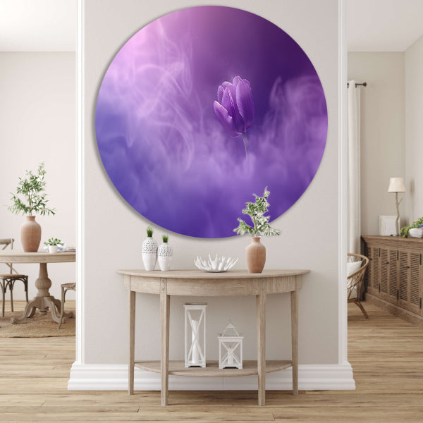 Paarse tulp in dromerige mist aluminium muurcirkel