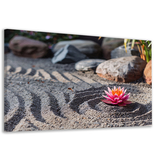 Zen Lotus in Zandtuin canvas