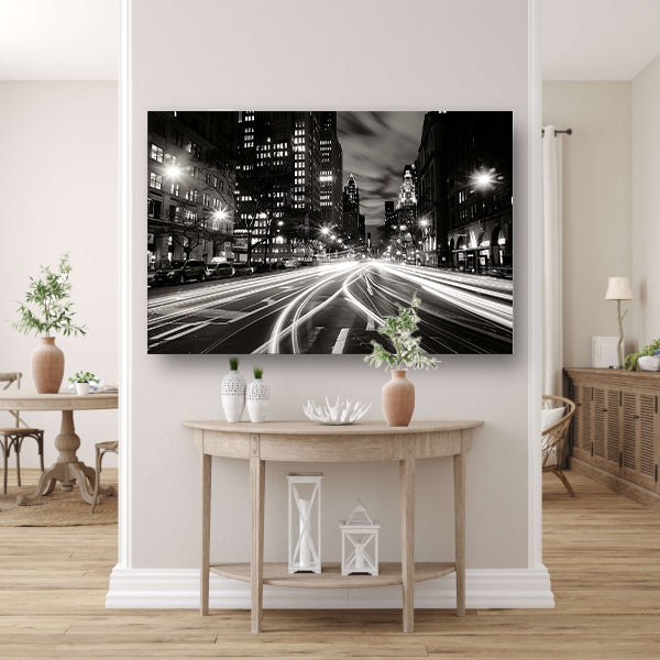 Lichtstrepen door een nachtelijke stad canvas