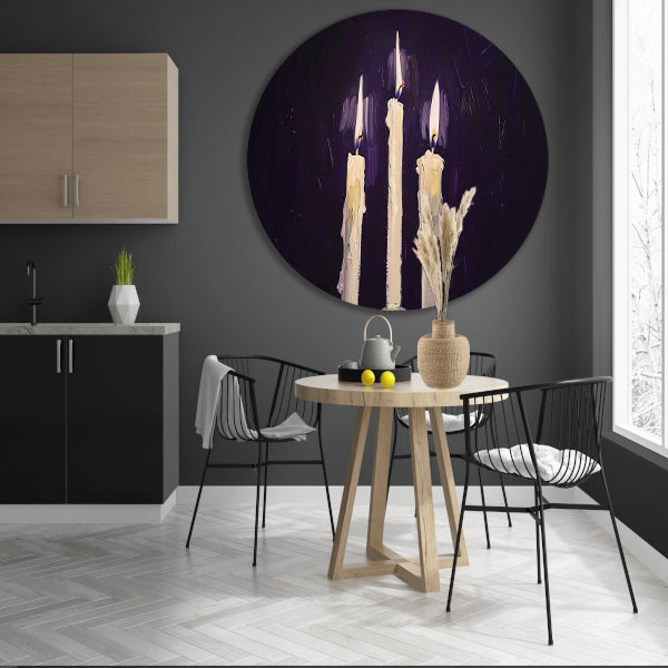 Abstract surrealistisch schilderij van drie kaarsen aluminium muurcirkel