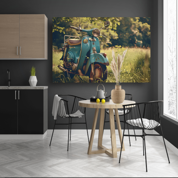 Minimalistische Scooter in Grasveld poster