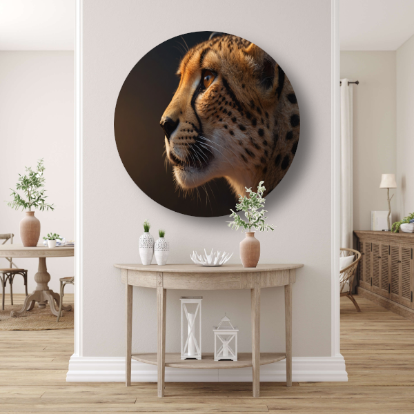 Intense blik van een majestueuze cheeta aluminium muurcirkel