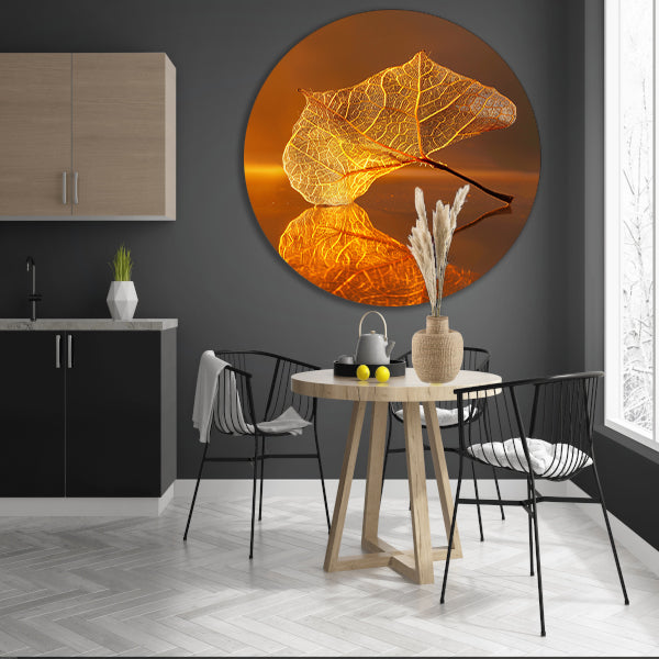 Gedetailleerde oranje blad met gouden reflectie forex muurcirkel