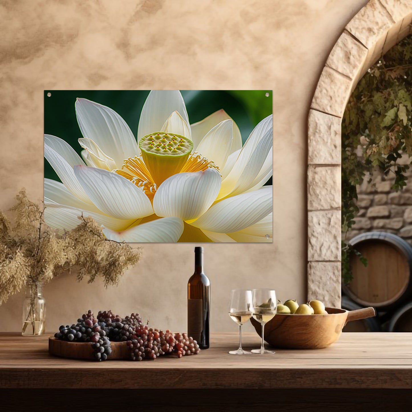 Gedetailleerde close-up van een lotusbloem tuinposter