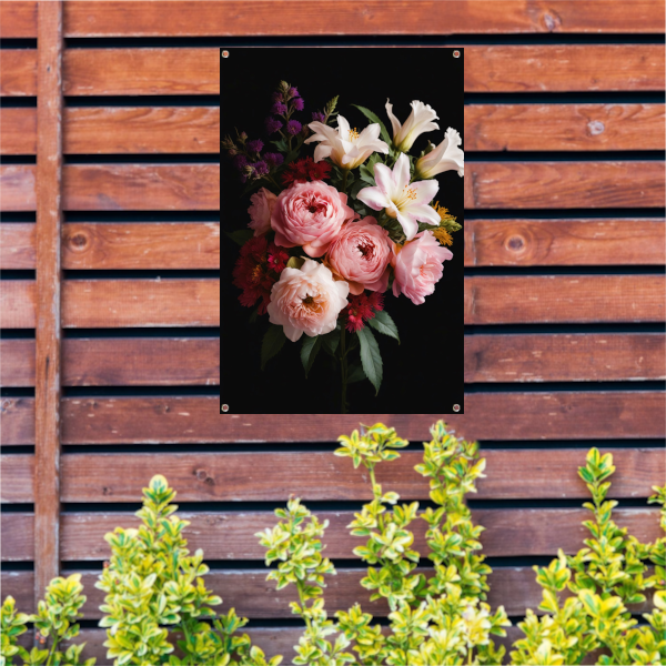 Levendige Bloemen tegen Zwarte Achtergrond tuinposter