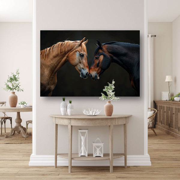 Twee paarden in donkere omgeving poster