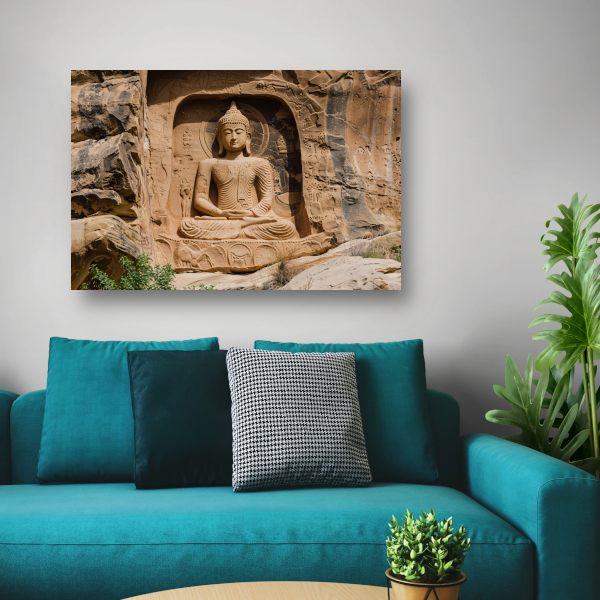 Meditatief Boeddha Sculptuur in Rotswand canvas