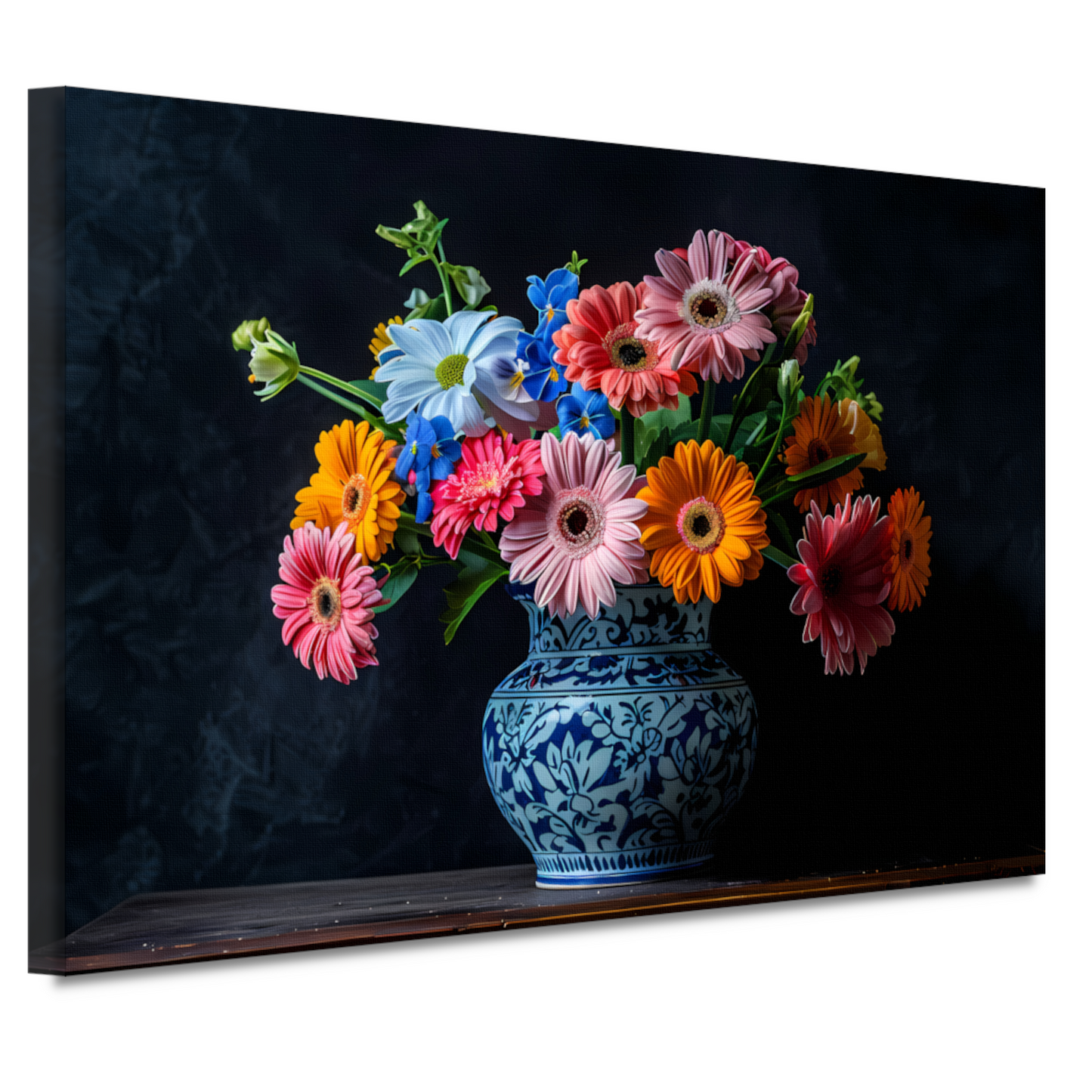 Elegant bloemenboeket in blauw-witte keramische vaas canvas