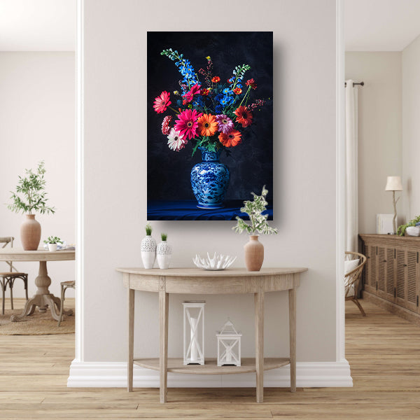 Levendige bloemen in elegante blauw-witte vaas poster