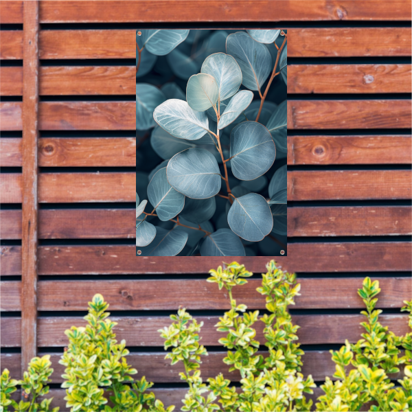 Elegante eucalyptusbladeren in zilveren en blauwe tinten tuinposter