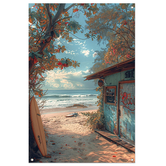 Kleurrijk strandhuisje met surfplanken tuinposter
