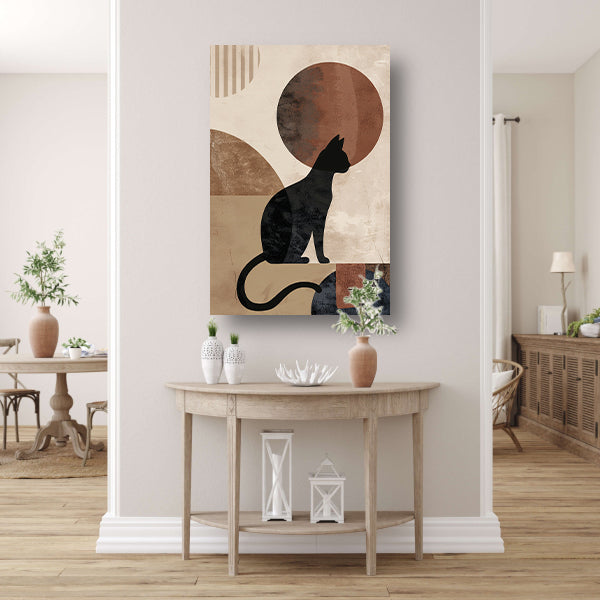 Minimalistische zwarte kat tegen een abstracte achtergrond poster