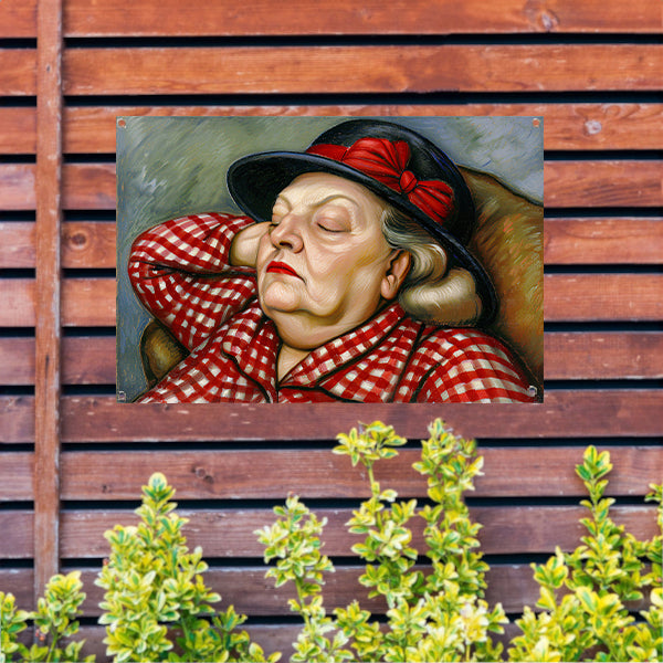 Slapende vrouw in rode geruite blouse tuinposter