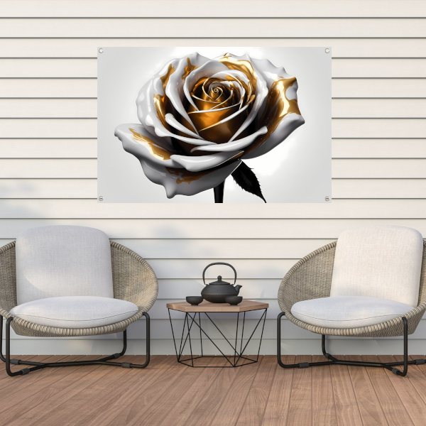 Gouden Roos Elegantie in Monochroom tuinposter