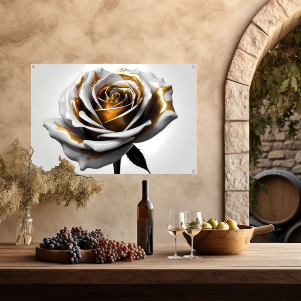 Gouden Roos Elegantie in Monochroom tuinposter
