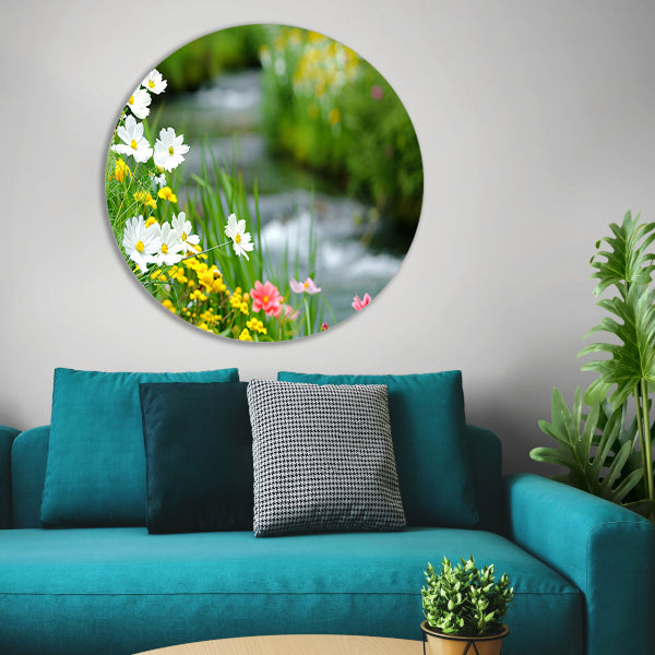 Bloemen langs een rustig beekje aluminium muurcirkel
