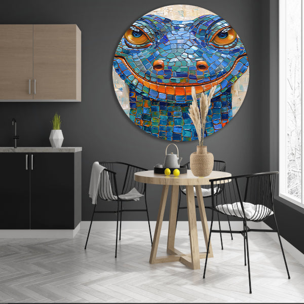 Kleurrijk popart hagedis met vrolijke glimlach aluminium muurcirkel