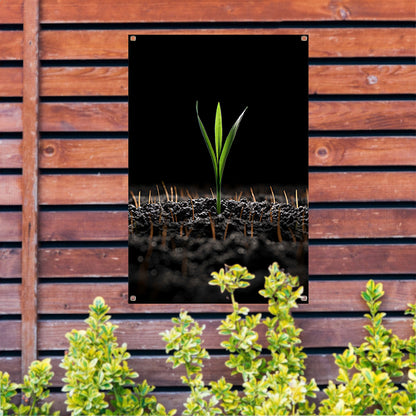 Groene spruit in donkere aarde tuinposter