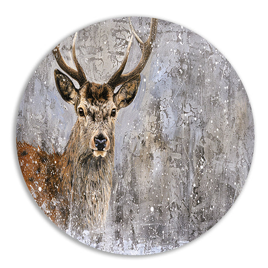 Realistisch schilderij van een hert in sneeuw aluminium muurcirkel