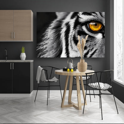 Intense blik van een tijgeroog poster