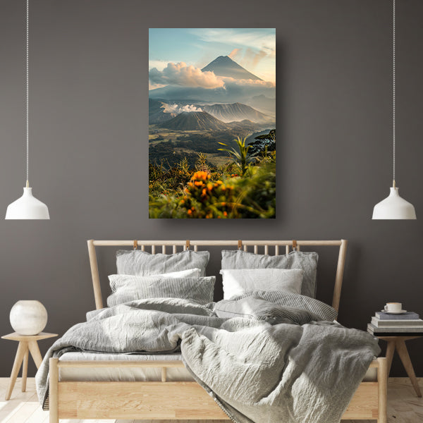 Vulkanisch landschap met bloemen bij zonsopgang acrylglas