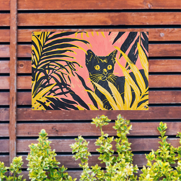 Kat tussen kleurrijke planten in popartstijl tuinposter