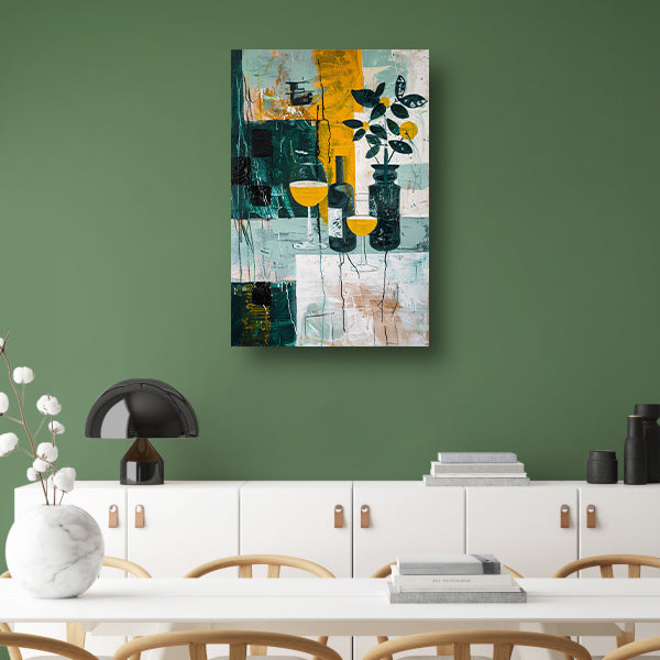 Abstracte stilleven met kleurrijke fles en glazen canvas
