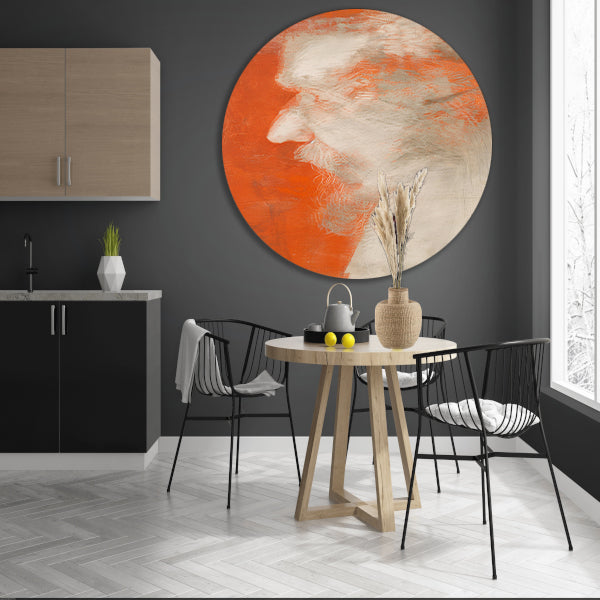 Abstract portret in oranje en wit aluminium muurcirkel