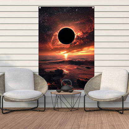 Zonsverduistering bij zonsondergang aan zee tuinposter