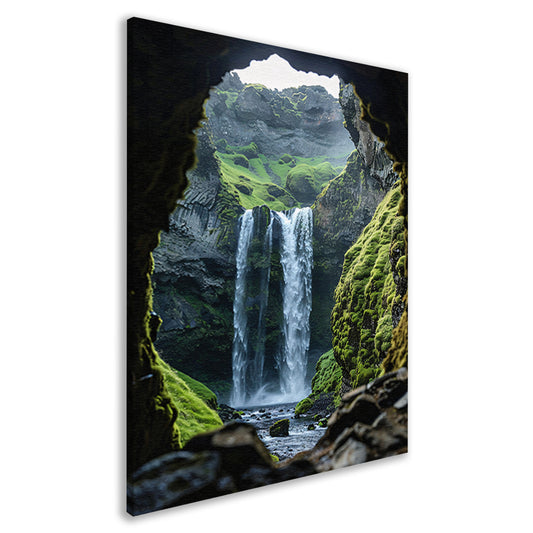 Waterval in rotsachtig landschap canvas