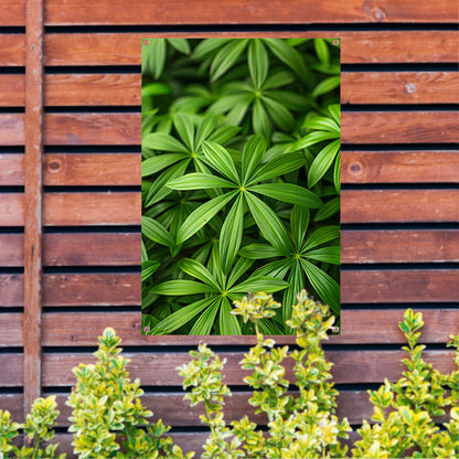 Close-up van Groene Bladeren met Schaduwspel tuinposter