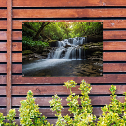 Serene waterval in weelderig groen bos tuinposter