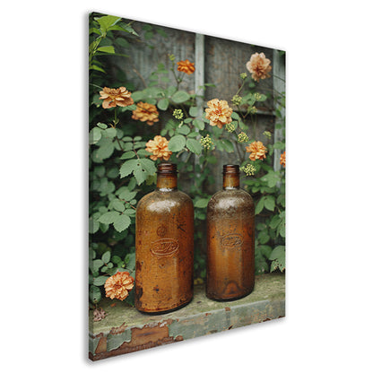 Twee oude flessen met bloemen canvas